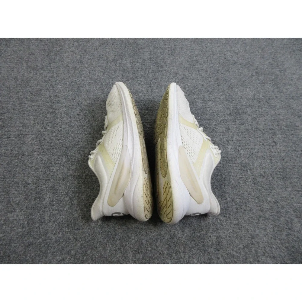 Lululemon Blissfeel Run Shoes Womens Size 8.5‎ White Mesh Lightweight Athletic